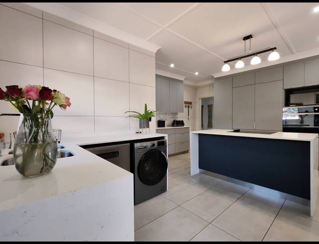 4 BEDROOM HOUSE FOR SALE IN RISIVILLE